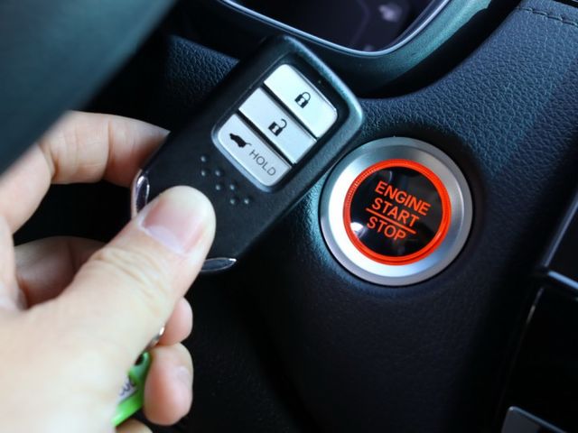 會長の店認證車/五重送專案☆小改款1.5 VTI-S版.一手車+里程數保證‧ACC跟車.車道偏移.自動煞停  第8張相片