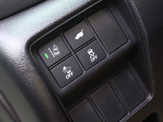 會長の店認證車/五重送專案☆小改款1.5 VTI-S版.一手車+里程數保證‧ACC跟車.車道偏移.自動煞停  第10張相片