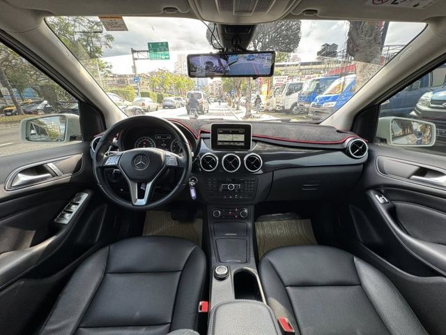 B-CLASS W246  第3張相片