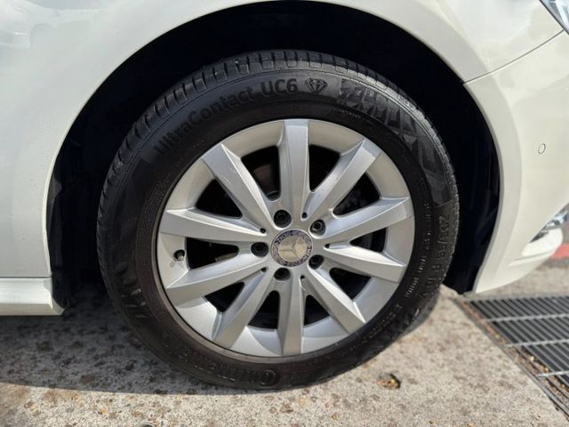 B-CLASS W246  第16張相片