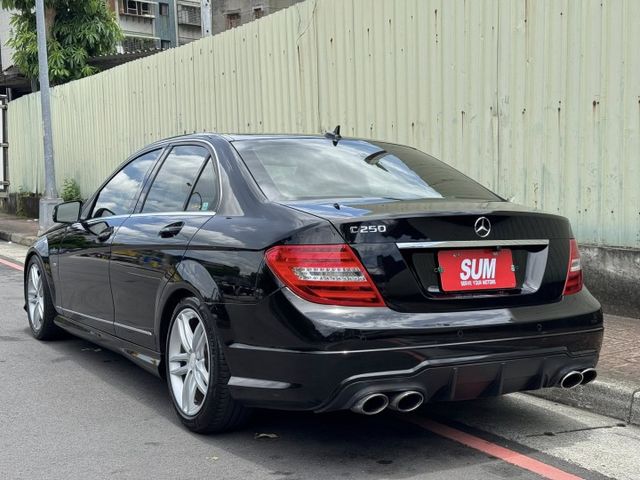 會長の店認證車/五重送專案☆小改款C250 AMG •自用車+里程數保證/電動天窗/安卓大螢幕  第2張相片