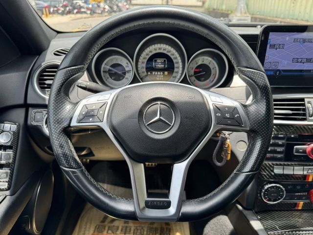 會長の店認證車/五重送專案☆小改款C250 AMG •自用車+里程數保證/電動天窗/安卓大螢幕  第6張相片