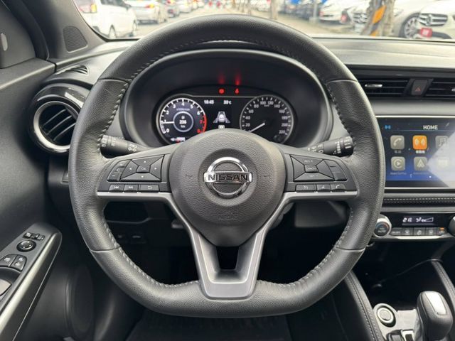 會長の店認證車☆6年保固中★一手純自用～小改款1.5旗艦智行版免鑰‧360度環景‧自動煞停+車道偏移，盲點，LED頭燈  第10張相片