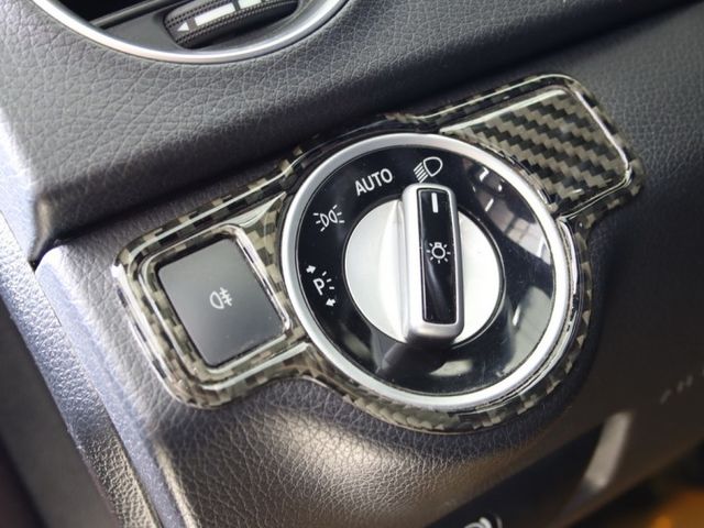 會長の店認證車/五重送專案☆小改款C250 AMG •自用車+里程數保證/電動天窗/安卓大螢幕  第15張相片