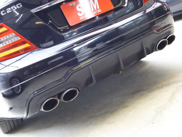 會長の店認證車/五重送專案☆小改款C250 AMG •自用車+里程數保證/電動天窗/安卓大螢幕  第17張相片