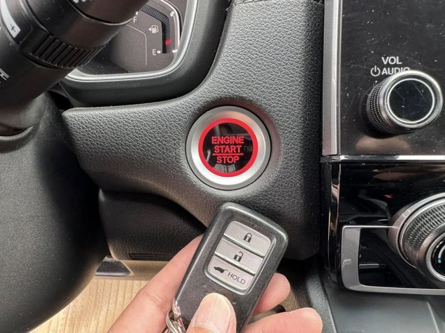 會長の店認證車/五重送專案☆小改款1.5 VTI-S版.一手車+里程數保證‧ACC跟車.車道偏移.自動煞停  第7張相片