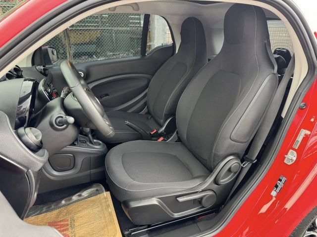 會長の店認證車/五重送專案☆總代理最頂級小改款PASSION 1.0‧自用保證跑5萬公里‧五安+選配全景天窗  第4張相片