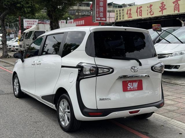 會長の店認證車☆新車保固中★小改款七人座保證只跑1萬‧雙電動滑門‧360度環景‧八安‧自動煞車警示‧循跡‧車道偏移  第2張相片