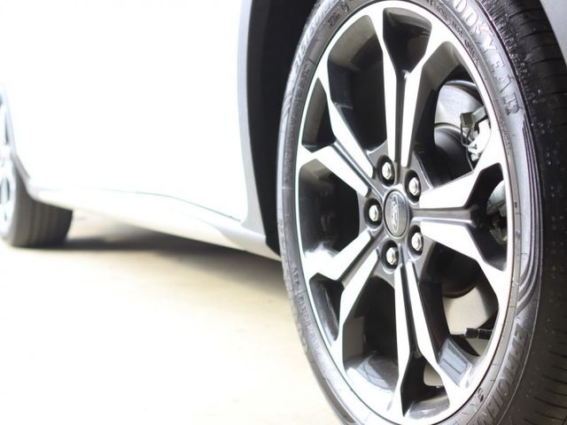 會長の店認證車☆新車保固.旗艦數位儀表 任性版1.5T/一手只跑4萬公里★ACC跟車/車道偏移/電動座椅/B&O音響  第10張相片