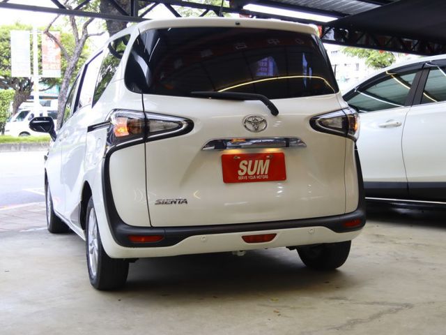 會長の店認證車★小改款七人座里程數保證‧雙電動滑門‧八安‧自動煞車警示‧循跡防滑‧車道偏移  第2張相片