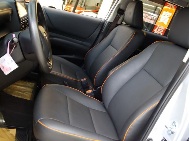 會長の店認證車★小改款七人座里程數保證‧雙電動滑門‧八安‧自動煞車警示‧循跡防滑‧車道偏移  第4張相片