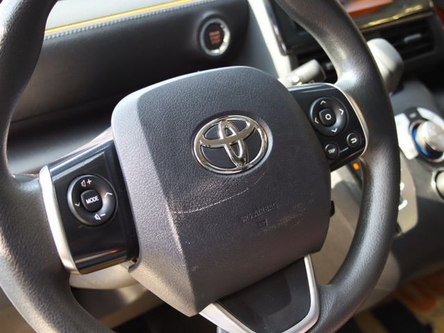 會長の店認證車★小改款七人座里程數保證‧雙電動滑門‧八安‧自動煞車警示‧循跡防滑‧車道偏移  第7張相片