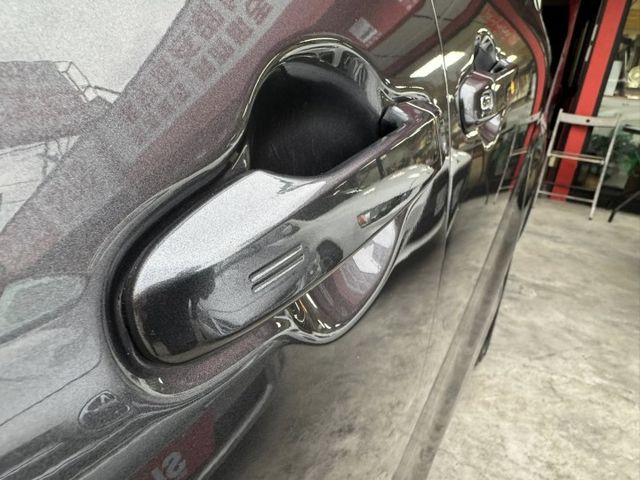 會長の店認證車☆21年式小改款少見七人座客車～頂級八安1.8.一手車+保證只跑51000公里‧免鑰匙+雙電滑門•巡跡  第13張相片