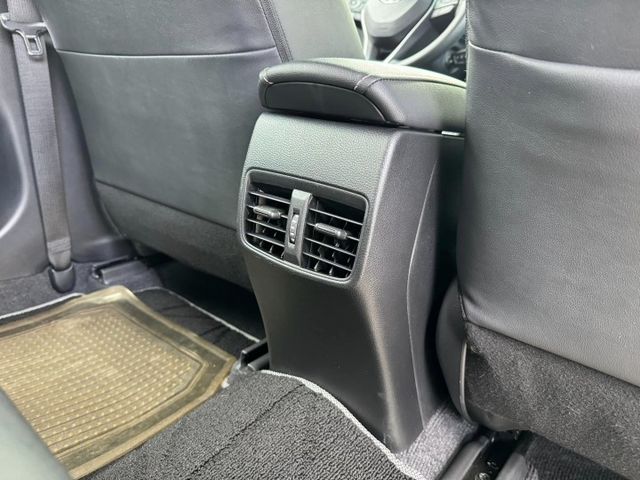 會長の店認證車☆極美跑超少 ALTIS 1.8豪華版/一手自用只跑5萬/ACC跟車/車道偏移/自動煞停  第10張相片