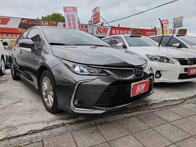 會長の店認證車☆五重送專案～純一手自用保證只跑3萬，ACC全速域跟車+車道偏移，車道置中  第1張相片