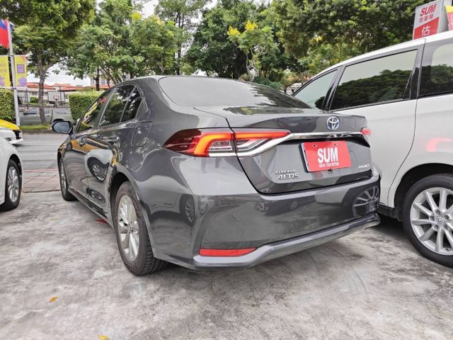 會長の店認證車☆五重送專案～純一手自用保證只跑3萬，ACC全速域跟車+車道偏移，車道置中  第2張相片