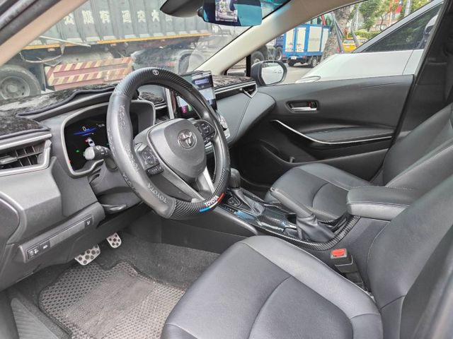 會長の店認證車☆五重送專案～純一手自用保證只跑3萬，ACC全速域跟車+車道偏移，車道置中  第4張相片