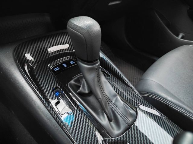 會長の店認證車☆五重送專案～純一手自用保證只跑3萬，ACC全速域跟車+車道偏移，車道置中  第12張相片