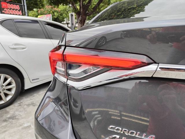 會長の店認證車☆五重送專案～純一手自用保證只跑3萬，ACC全速域跟車+車道偏移，車道置中  第16張相片