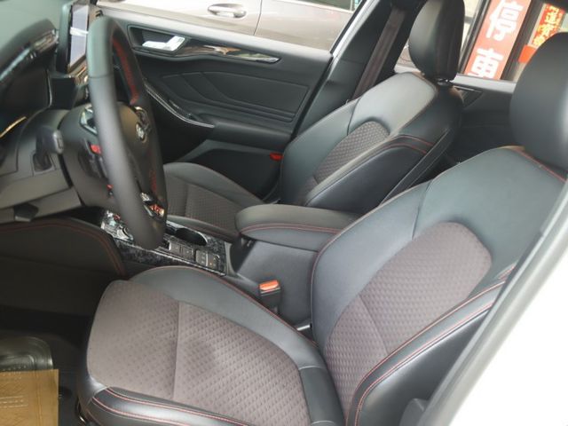 會長の店認證車☆大改款有電動座椅～1.5 ST LINE 少見賽道版/一手跑8萬/ACC跟車/自動煞停/盲點/車道偏移  第4張相片