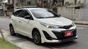 會長の店認證車☆YARIS 1.5 S版空力套件＋加裝下巴/免鑰啟動/一手里程數保證/巡跡防滑/車道偏移/自動煞停  第1張縮圖