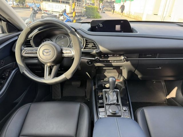 會長の店認證車/全車保固☆新入庫 CX-30 20S Premium‧ACC跟車/車道偏移/自動煞停/環景影像  第3張相片