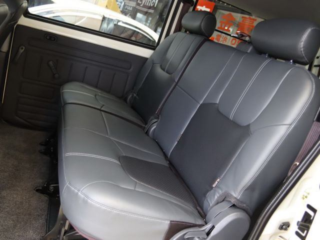 會長の店認證車☆1.5自排小改款/一手車/黑皮椅/盲點/定速+中央空調後出風口/巡跡防滑/美到冒泡  第5張相片