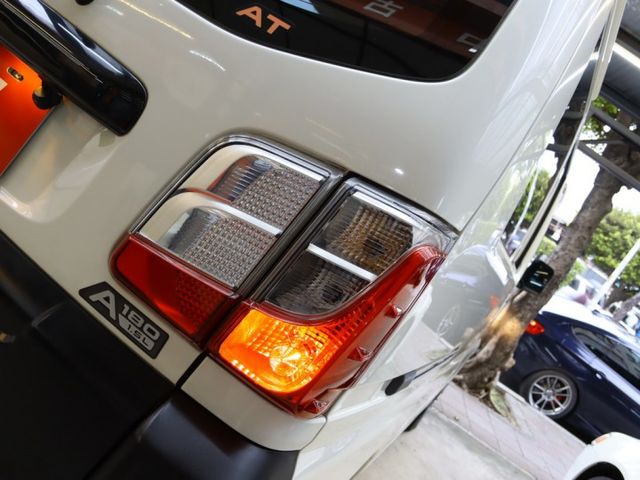 會長の店認證車☆1.5自排小改款/一手車/黑皮椅/盲點/定速+中央空調後出風口/巡跡防滑/美到冒泡  第13張相片