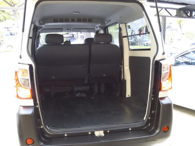 會長の店認證車☆1.5自排小改款/一手車/黑皮椅/盲點/定速+中央空調後出風口/巡跡防滑/美到冒泡  第17張相片