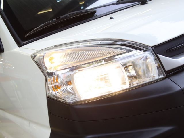 會長の店認證車☆1.5自排小改款/一手車/黑皮椅/盲點/定速+中央空調後出風口/巡跡防滑/美到冒泡  第19張相片