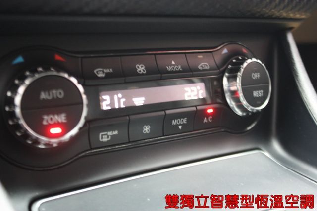 會長の店認證車☆總代理小改款 A180 AMG /自用跑12萬.電動記憶座椅/免鑰匙/LED頭燈/倒車顯影  第10張相片