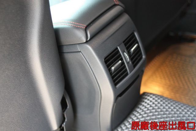 會長の店認證車☆總代理小改款 A180 AMG /自用跑12萬.電動記憶座椅/免鑰匙/LED頭燈/倒車顯影  第11張相片