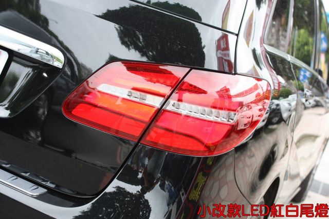 會長の認證車/五重送專案☆總代理B180.自用跑8萬/選配4門摸門/免鑰匙/電動椅/倒車顯影/6/4分離座椅  第19張相片