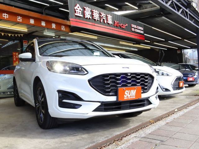 會長の店認證車/新車保固中～新車價120幾萬2.0 ST/大滿配/只跑3萬公里./ACC跟車/360度環景/腳踢電尾門  第1張相片