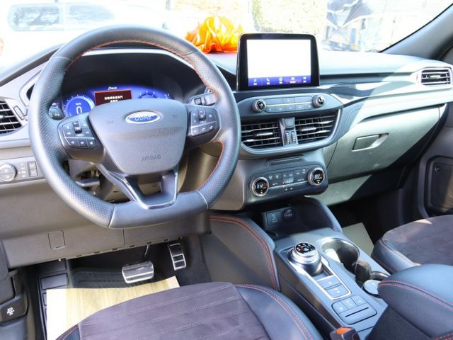 會長の店認證車/新車保固中～新車價120幾萬2.0 ST/大滿配/只跑3萬公里./ACC跟車/360度環景/腳踢電尾門  第3張相片