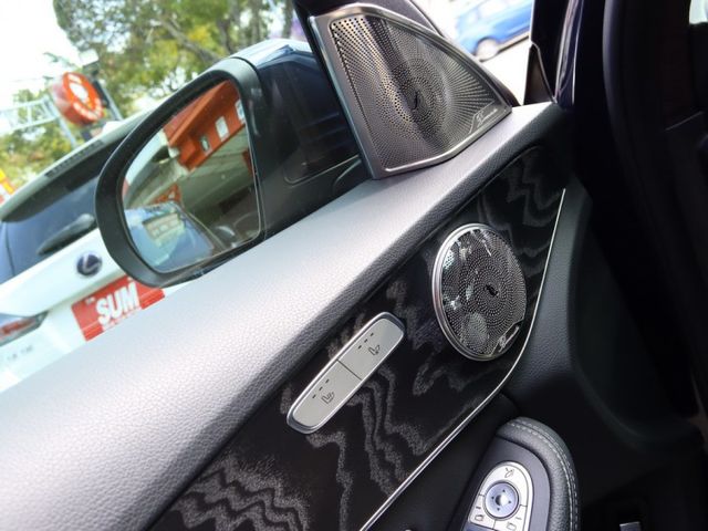 會長の店認證車/朋友託售～二年保固☆旗艦小改款C250 AMG黑沈木•自用車+只跑6萬多公里/選配全景天窗/選配大螢幕  第9張相片