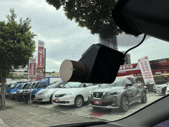 會長の店認證車☆一年保固～極美頂級一手車+只跑7萬/選配電動尾門/倒車顯影/黑皮椅內裝/免鑰  第11張相片
