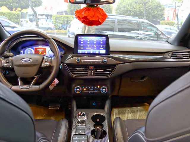 會長の店認證車☆極稀有～小改款2.3正ST/自用車+里程數保證/ACC跟車/AEB自動煞停/車道偏移.全景天窗  第3張相片
