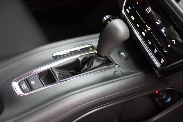 會長の店認證車/五重送專案☆HRV 1.8 VTI-S小改款/一手車+里程數保證只跑9萬/免鑰匙/定速/巡跡防滑  第10張相片