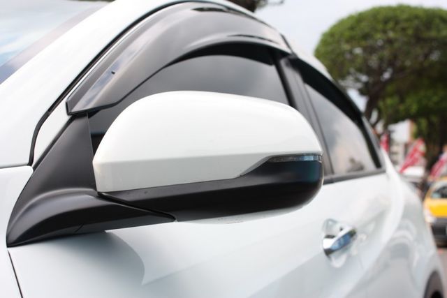 會長の店認證車/五重送專案☆HRV 1.8 VTI-S小改款/一手車+里程數保證只跑9萬/免鑰匙/定速/巡跡防滑  第13張相片