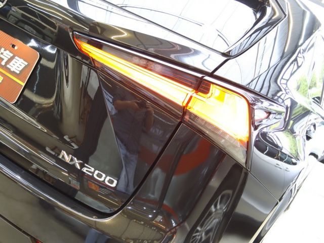 會長の店認證車/五重送專案☆小改款NX200 自用車＋只跑7萬/免鑰/ACC跟車/車道偏移/盲點偵測/自動煞停  第20張相片