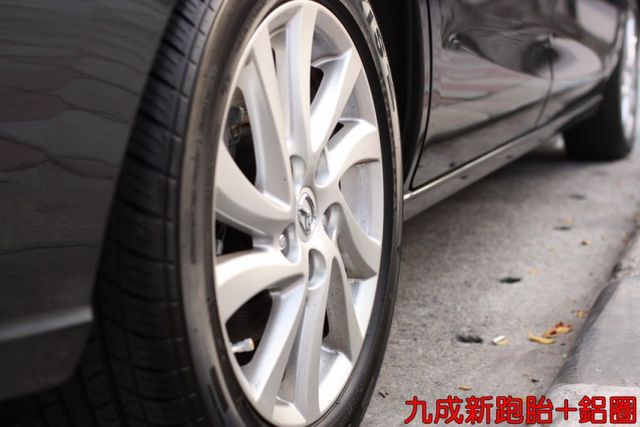 會長の店認證車/三年保固☆自用車+保證只跑9萬/少見有正七人座‧雙電動滑門/六安/定速/電動天窗/極新車況  第17張相片