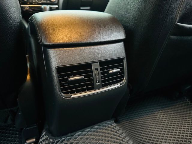 會長の店認證車☆五重送專案☆小改款MAZDA6 2.0 SKY-G.自用車跑九萬.免鑰匙.定速.導航.倒車顯影  第16張相片