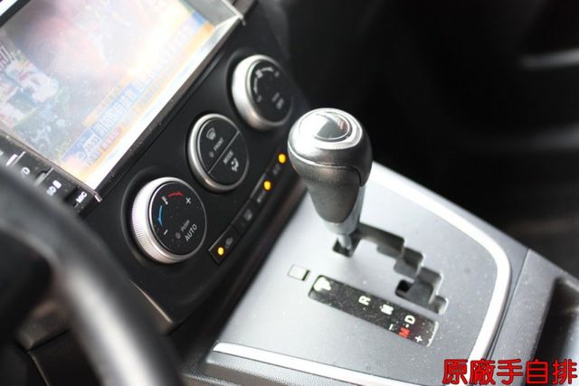 會長の店認證車/全車保固★小改款 MAZDA5 2.0.一手車+保證跑10萬公里.電動座椅.電動天窗  第14張相片