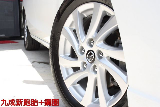 會長の店認證車/全車保固★小改款 MAZDA5 2.0.一手車+保證跑10萬公里.電動座椅.電動天窗  第15張相片