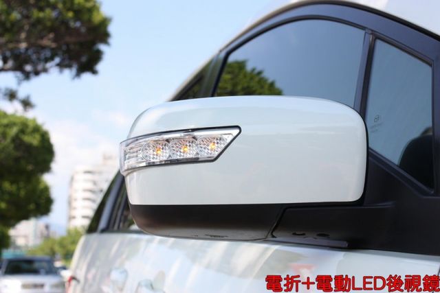 會長の店認證車/五重送專案☆小改款 MAZDA5.一手跑18萬公里.多合一大螢幕.後座出風口.極優車況  第9張相片