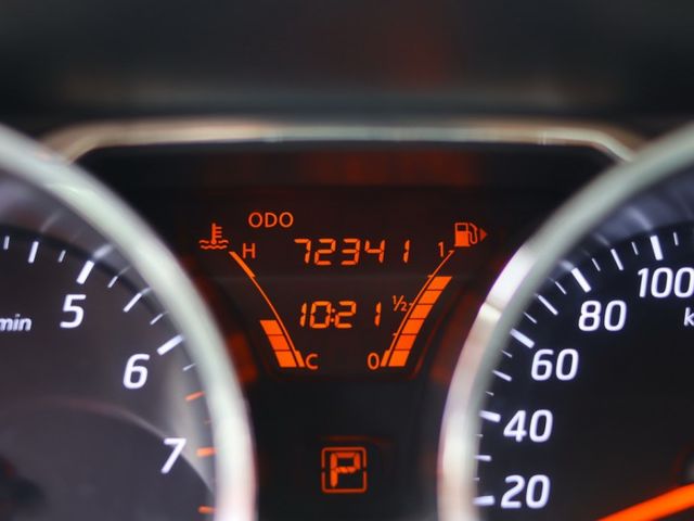 會長の店認證車/五重送專案☆末代NISSAN LIVINA 1.6‧一手+里程數保證.胎壓偵測器.極新內裝  第6張相片