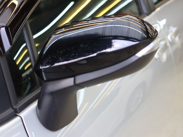 會長の店認證車☆小改款 SIENTA 1.8七人座 豪華+雙電滑門/免鑰匙/車道偏移/自動煞停/環景影像  第14張相片