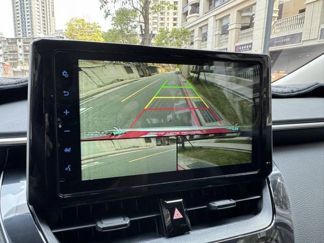 會長の店認證車/新車保固中☆頂級 ALTIS 1.8 豪華‧一手+只跑11000‧免鑰匙‧ACC跟車.盲點自動煞停  第9張相片