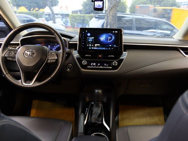 會長の店認證車☆五重送專案～純一手自用保證只跑3萬，ACC全速域跟車+車道偏移，車道置中  第3張相片